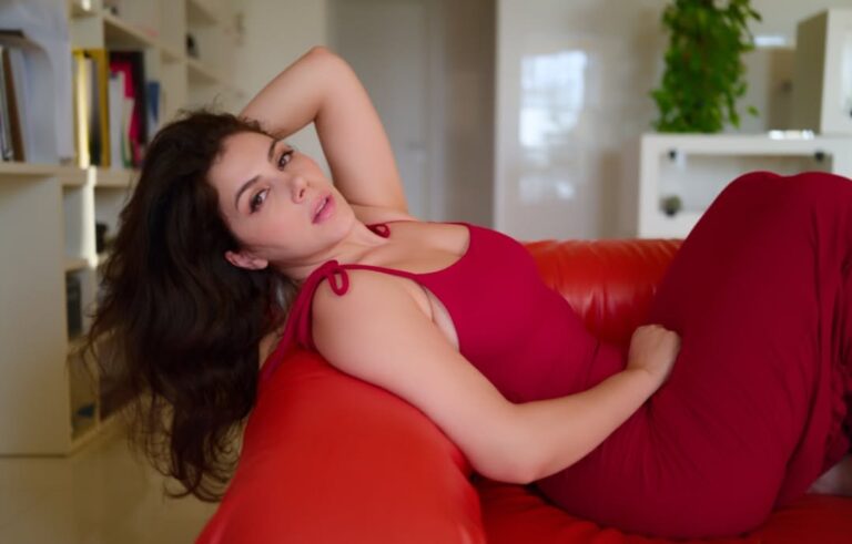 20251217 185625 768x491