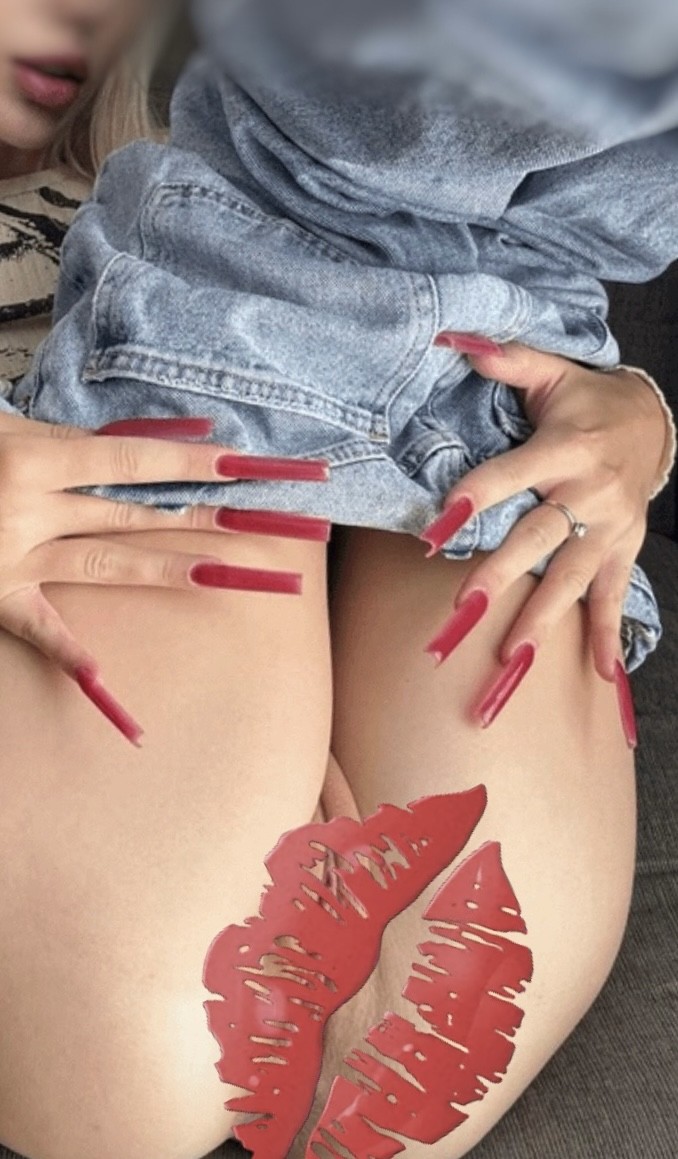 24cc6cde 0f45 4b01 8e5d db70533c8354